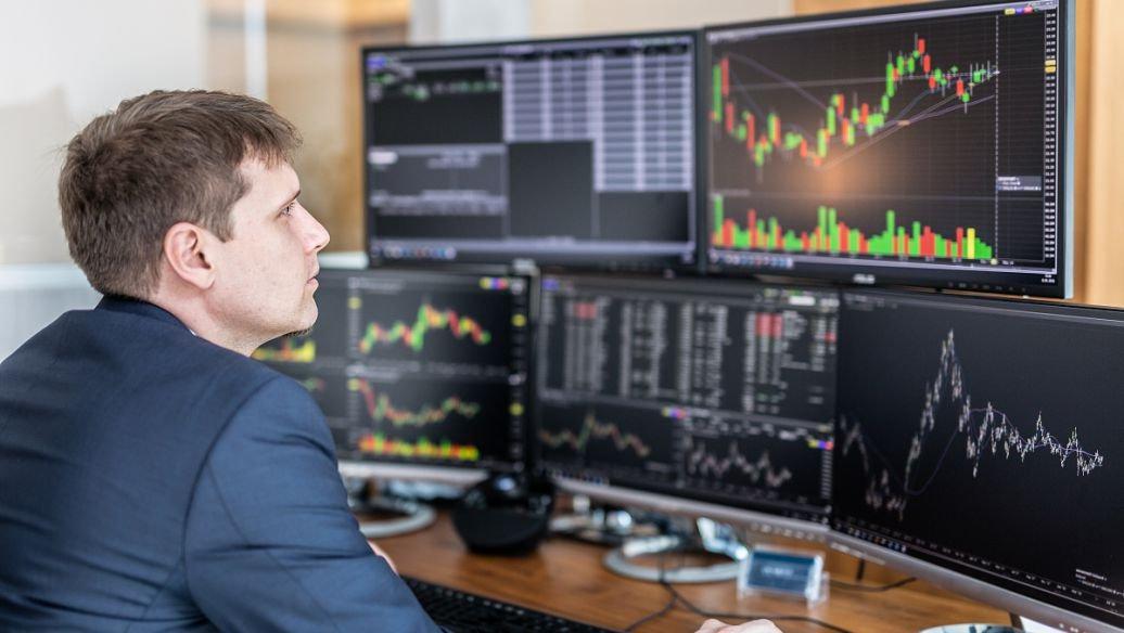 “秋冻”“贴秋膘”有讲究!专家回应秋季养生热门话题